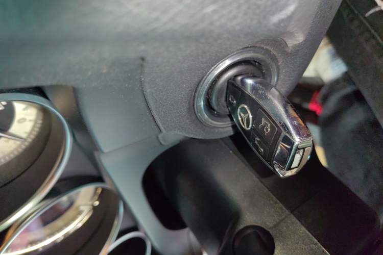 Used Mercedes-Benz E-Class (Import) 2014 E 200 Coupe