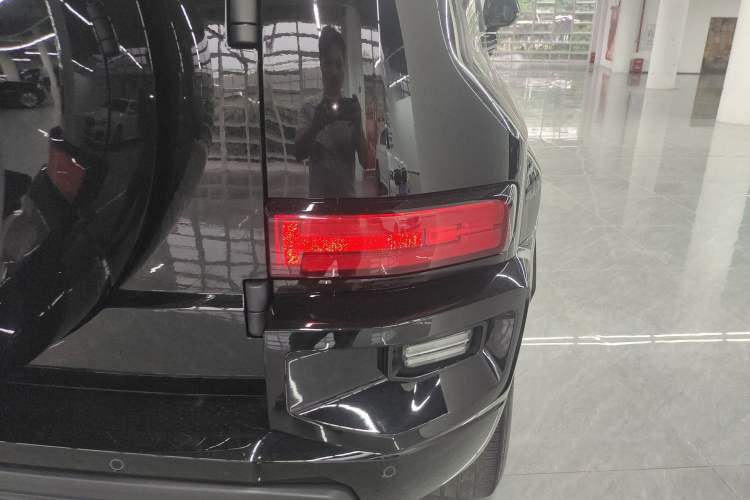 Used Tank 700 New Energy 2024 Hi4-T Extreme Edition Exterior 3