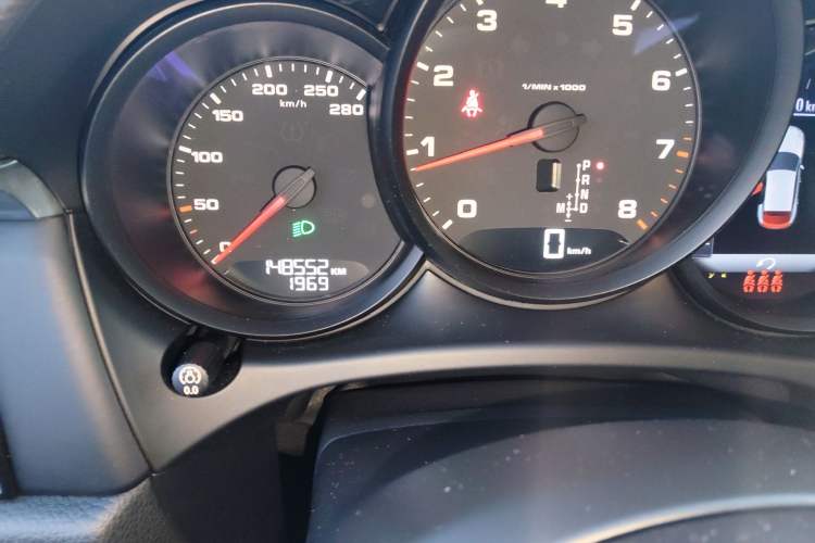 Used Porsche Macan 2018 Macan 2.0T