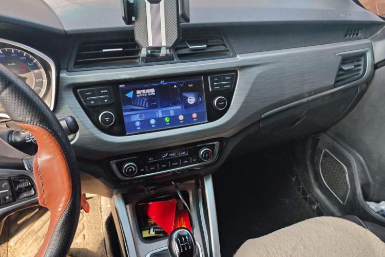 Used Geely Auto Vision X3 2017 1.5L Manual Luxury Model
