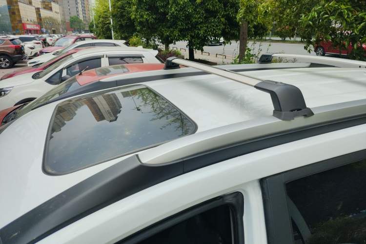 Used Haval M6 2019 1.5T DCT Two-Wheel Drive Elite Version China VI Standard Roof