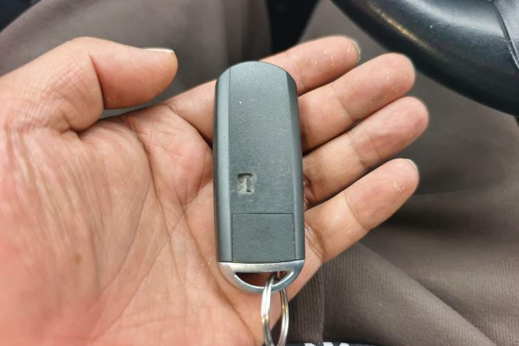 Used Mazda CX-5 2017 2.0L Automatic 2WD ZhiShang Trim China V Standard Vehicle Key