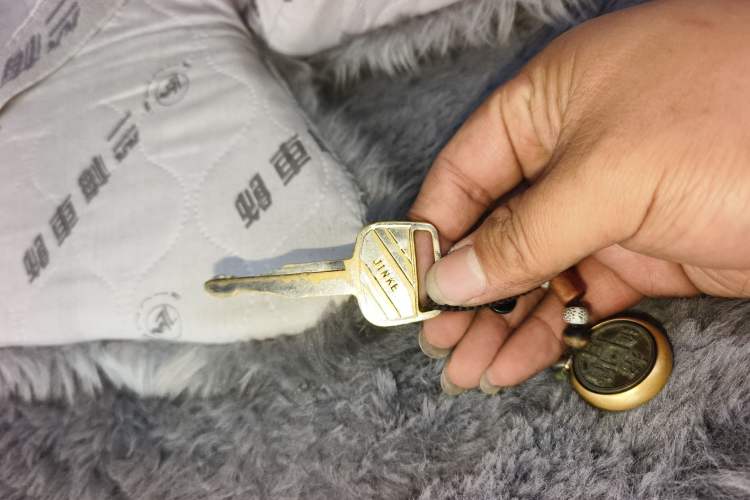 Used Jinbei Hiace 2014 2.0L Fifth-Generation Xiangyun Comfort Type 1 4G20C