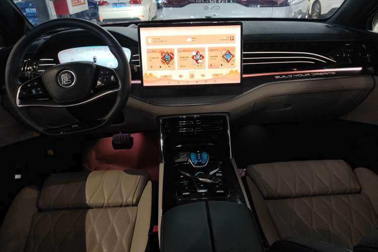 Used BYD Tang New Energy 2022 EV 635 km All-Wheel-Drive Flagship Model