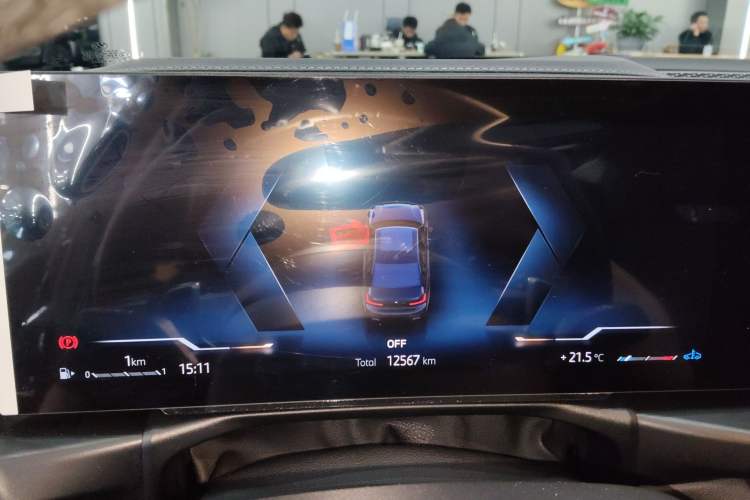 Used BMW 3 Series 2025 330Li M Sport Shadowline Package Instrument Cluster