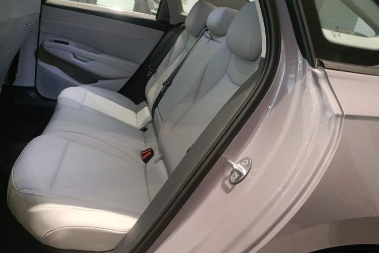 Used Volkswagen Lavida 2026 Pro 300TSI Zhi Yi Edition
