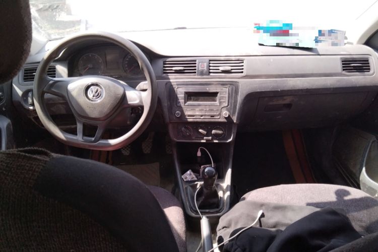 Used Volkswagen Santana 2018 1.5L Manual Fashion Edition Center Console