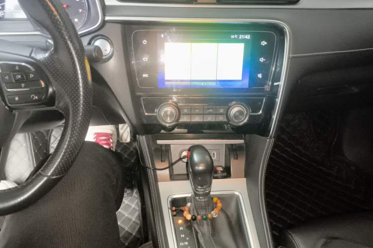 Used MG 6 2017 20T Automatic Luxury Smart Connect Version China V Standard
