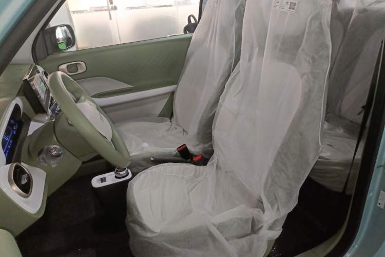 Used Geely Galaxy Panda 2025 210 km – Yuanqi Bear
