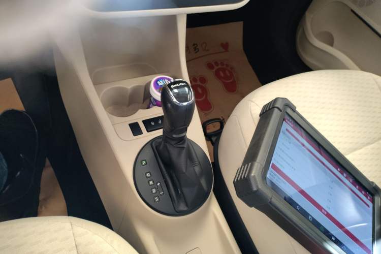 Used Skoda Fabia 2014 1.4L Automatic Crystal Edition