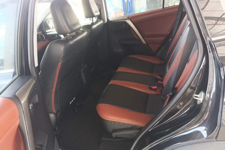 Used Toyota RAV4 2013 2.5L Automatic 4x4 Elite Edition Left Rear Seat