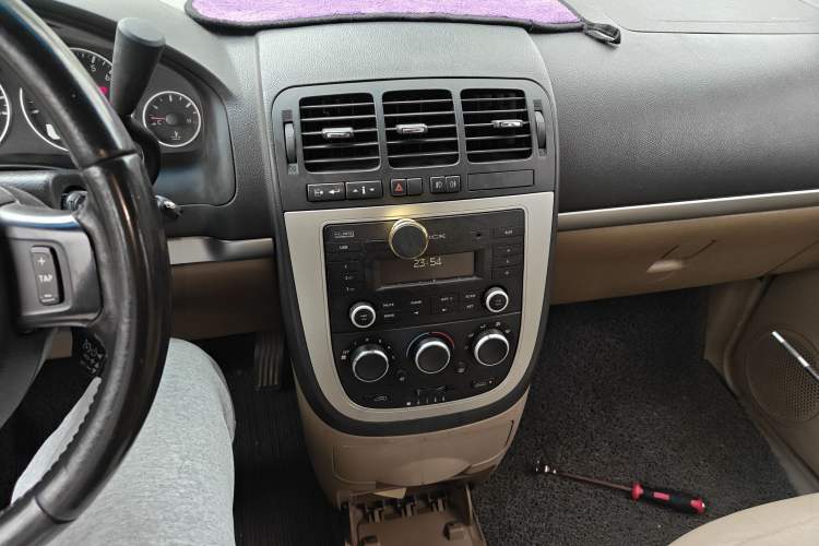 Used Buick GL8 2014 2.4L Executive Edition