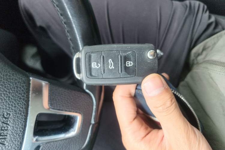 Used Volkswagen Tiguan 2015 2.0 TSI Automatic All-Wheel Drive Flagship Edition
