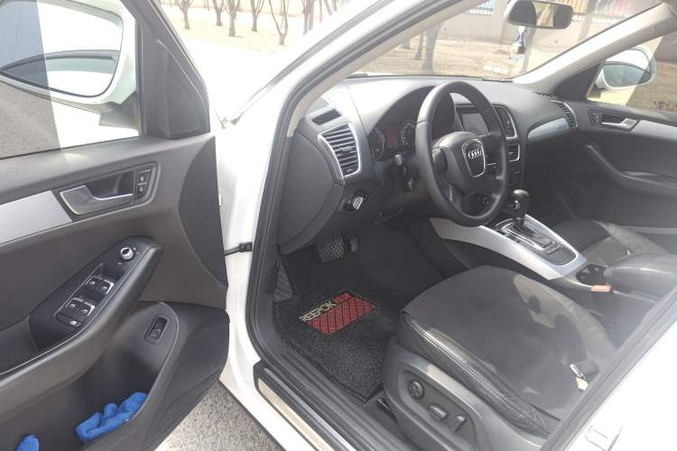 Used Audi Q5 2011 2.0TFSI Technology Model