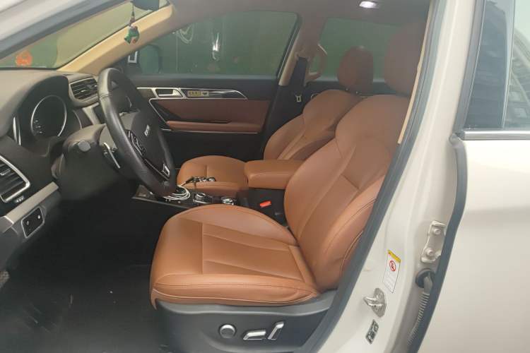 Used Haval H6 Coupe 2015 Blue Label 2.0T Automatic Two-Wheel Drive Prestige Model
