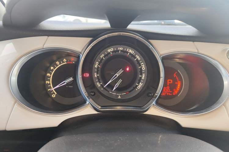 Used DS 3 2012 1.6L Fashion Edition
