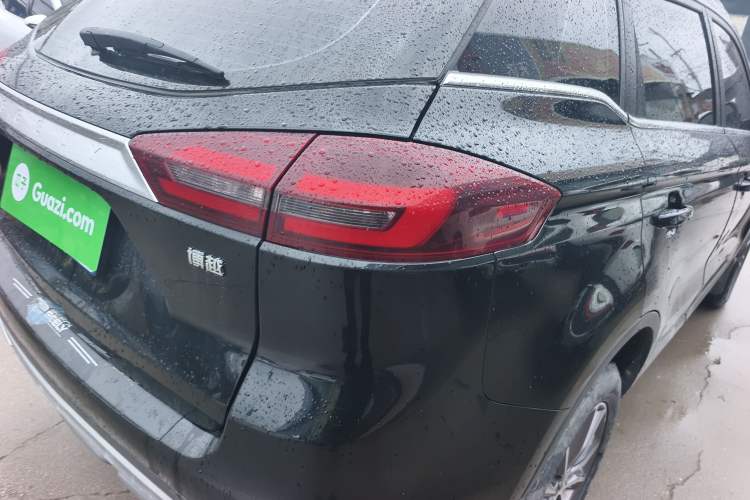 Used Geely Auto Emgrand X7 Sport 2021 Million Edition 1.8TD DCT Two-Wheel Drive Comfort Model
