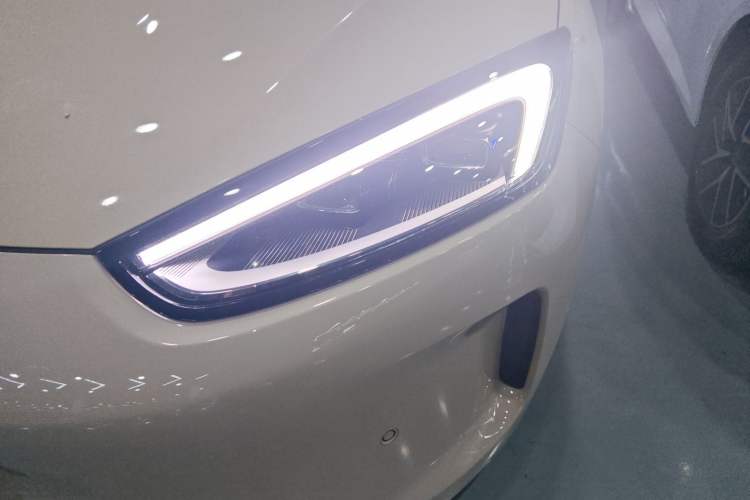 Used Hima AITO M5 2022 Pure Electric Rear-Drive Standard Edition
