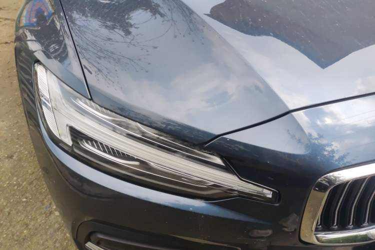 Used Volvo S60 2025 B4 Zhiyi Luxury Edition Right Front Headlight