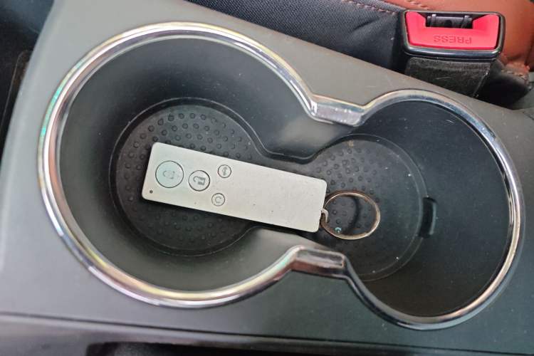 Used BYD G5 2014 1.5TID Automatic Prestige Model