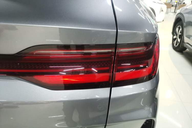 Used BYD Song PLUS New Energy 2023 Champion Edition DM-i 110KM Flagship Model
