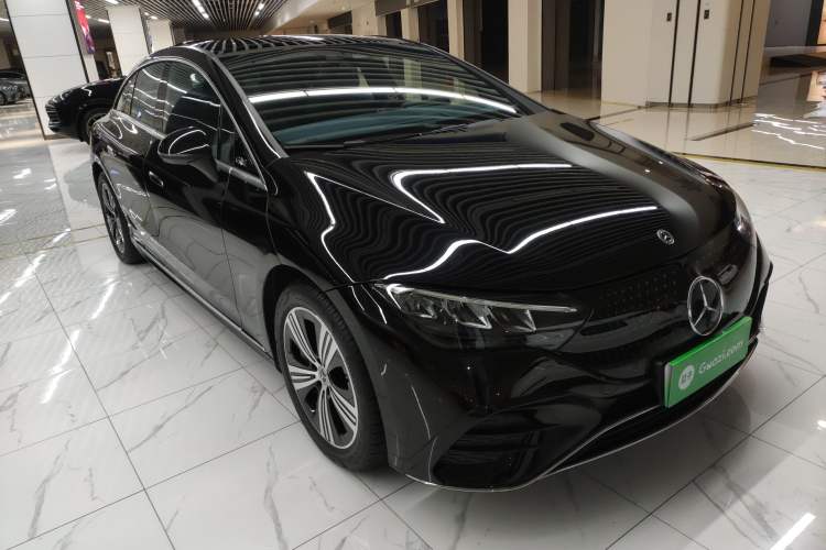 Used Mercedes-Benz EQE 2022 350 Luxury Edition Exterior 2