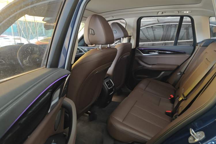 Used BMW iX3 2022 Leading Model
