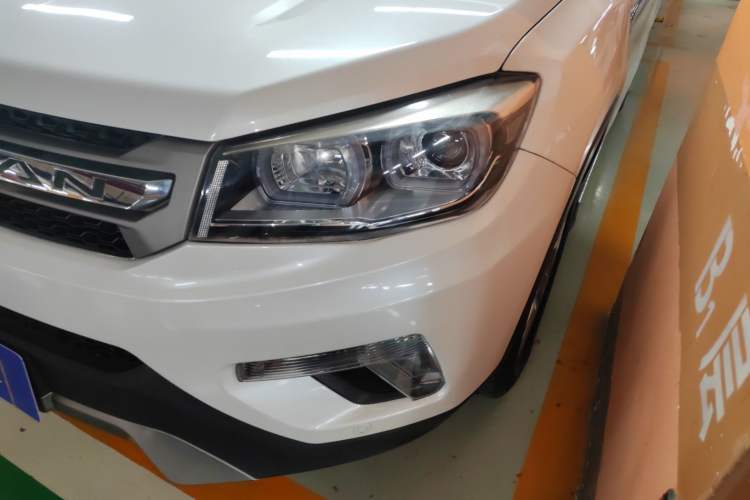 Used Changan CS75 2015 1.8T Automatic 4x4 Prestige Model China IV Standard
