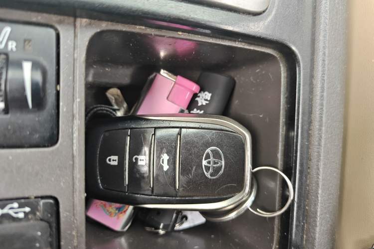 Used Toyota Prado 2015 2.7L Automatic Standard Edition Vehicle Key