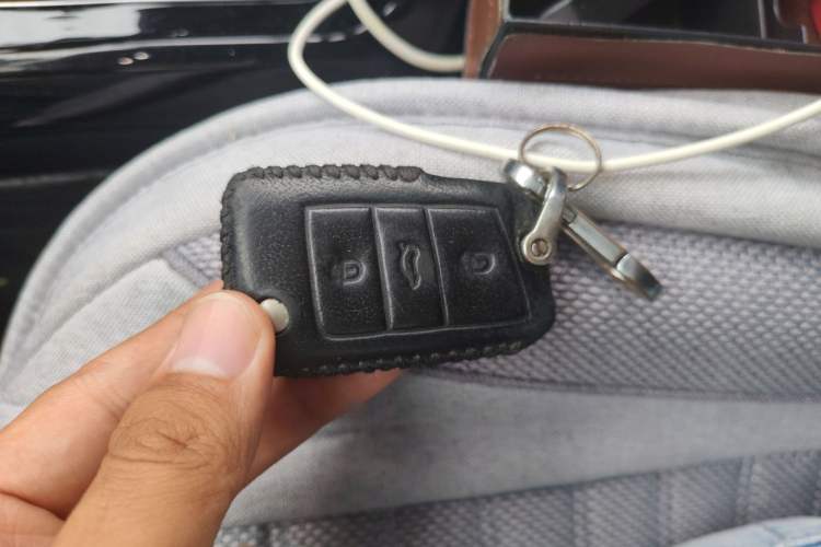 Used Volkswagen T-ROC 2020 280TSI DSG Two-Wheel-Drive Luxury Version
