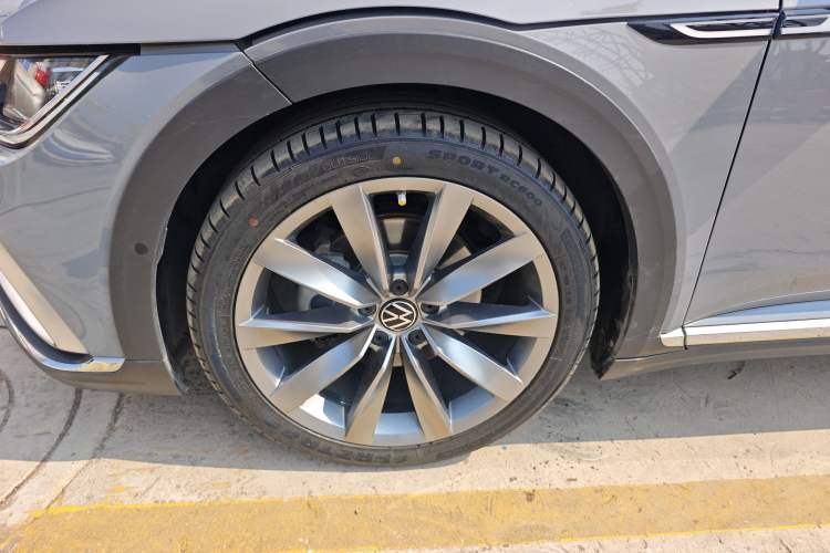 Used Volkswagen FAW-Volkswagen CC 2023 Hunting Vehicle 380TSI Hunter's Heart Edition Exterior 4