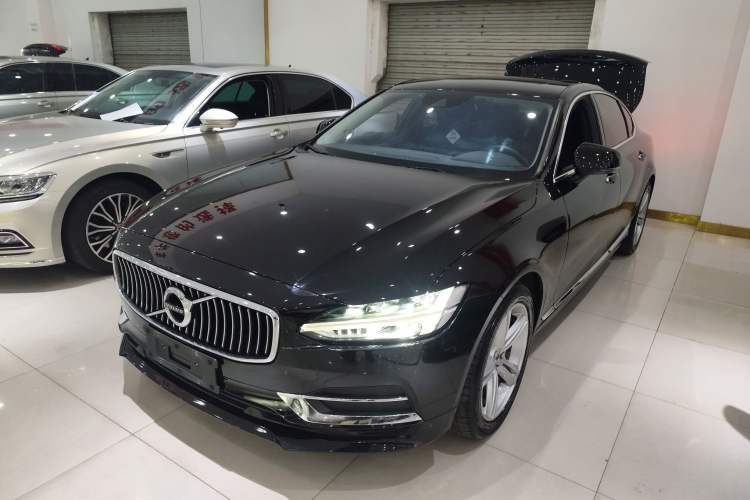 Used Volvo S90 2019 T4 Zhiyi Edition