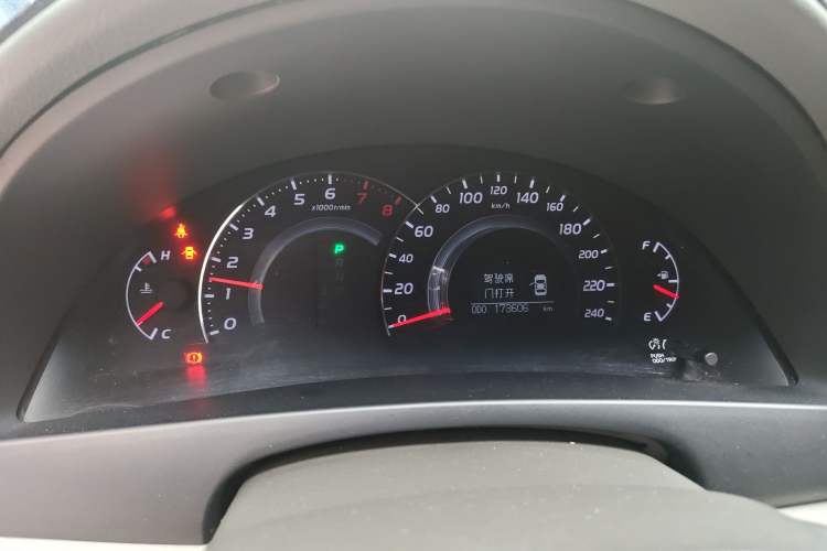 Used Toyota Camry 2011 200G Classic Anniversary Edition Instrument Cluster