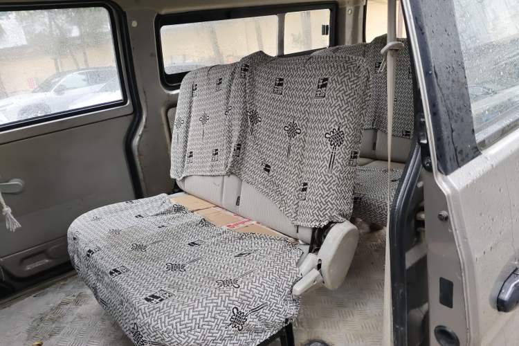 Used Jinbei New Hiace X30L 2019 1.5L Wealth Edition China VI SWC15M