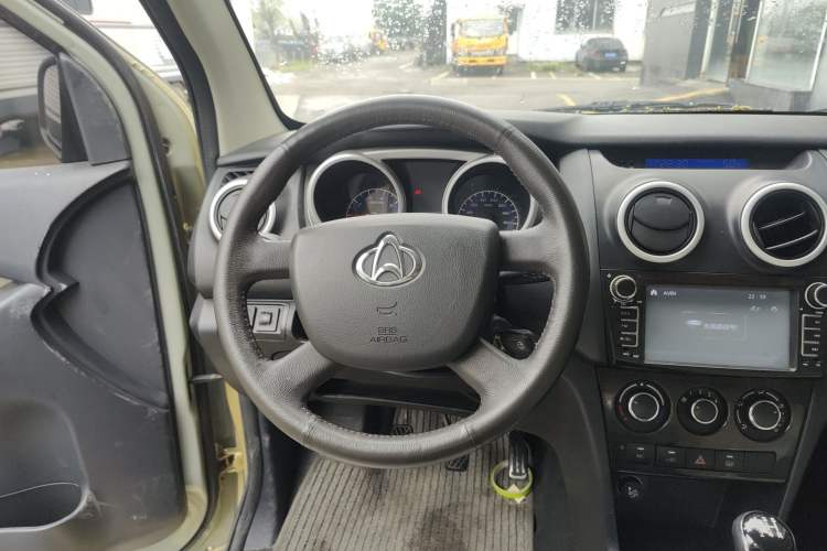 Used CHANGAN KAICHENG Ounuo S 2015 1.5L Jin Ouno Standard Model