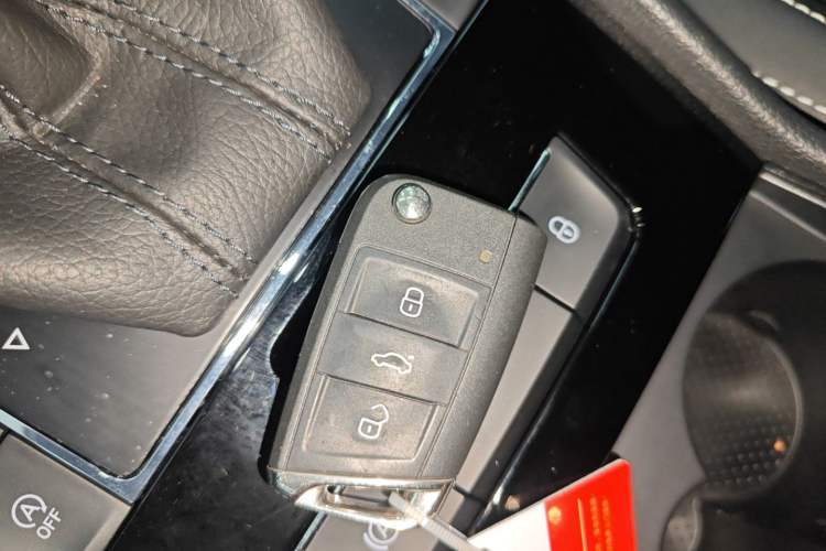 Used Skoda Superb 2023 Facelifted TSI280 DSG Luxury Edition
