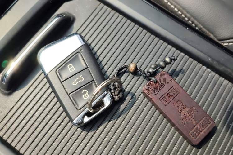 Used Volkswagen Passat 2022 280TSI Business Edition Vehicle Key