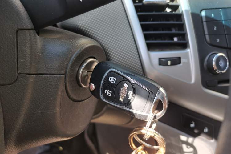 Used Chevrolet Cruze 2013 1.8L SE AT