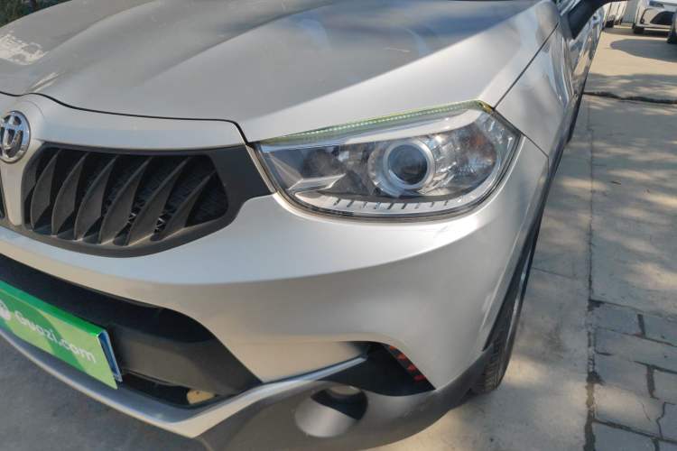 Used Brilliance V3 2015 1.5L Manual Comfort Model