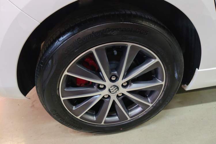 Used Buick Verano 2016 Hatchback GS 20T Dual-Clutch Passionate Sporty Model Exterior 5