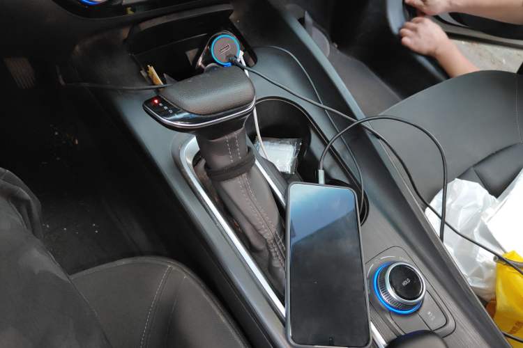 Used Buick Velite 6 2020 Plug-in Hybrid Connected Fashion Model