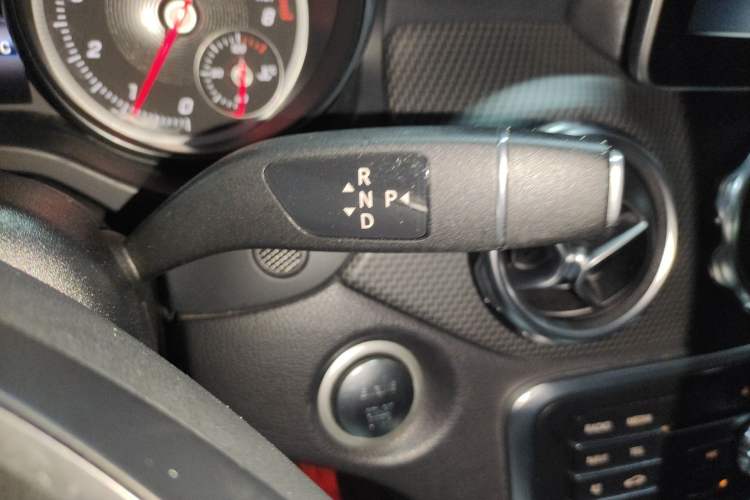 Used Mercedes-Benz GLA 2017 GLA 200 Fashion Model