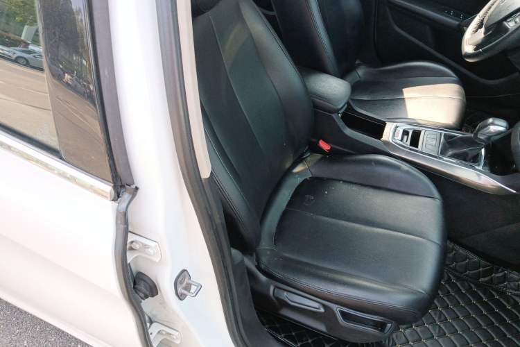 Used Peugeot 408 2014 1.8L Automatic Luxury Edition
