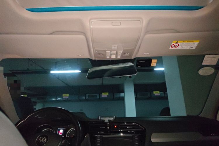 Used Volkswagen Tiguan L 2017 330TSI Automatic Two-Wheel Drive Luxury Edition Headliner