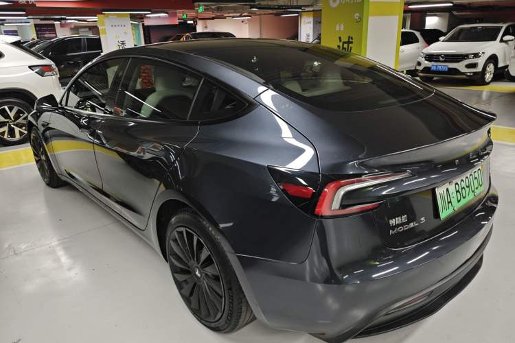 Used Tesla Model 3 2023 Rear-Wheel-Drive Version