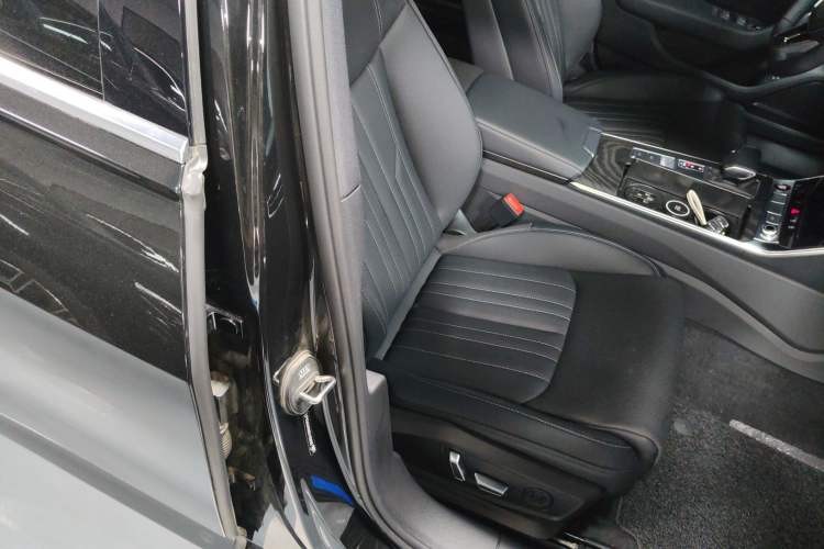 Used Audi A6L 2026 45 TFSI quattro Prestige Dynamic Edition + Premium Package