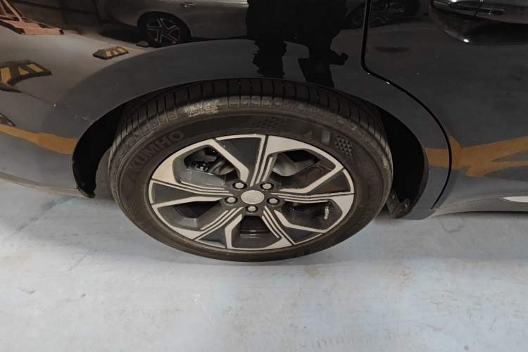 Used Hongqi E-QM5 2023 Revised Version Basic Travel Edition