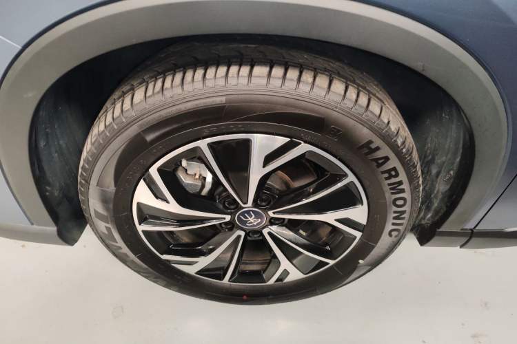 Used BYD Song Pro New Energy 2025 Second-Generation DM-i 75KM Leading Edition
