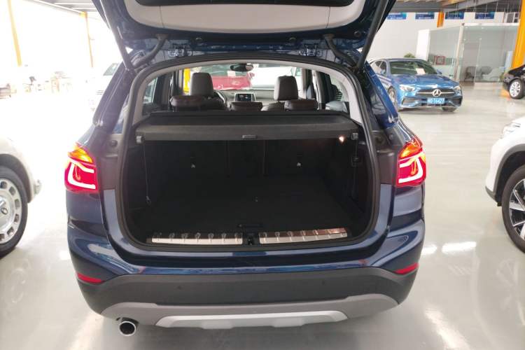 Used BMW X1 2018 sDrive18Li Luxury Model