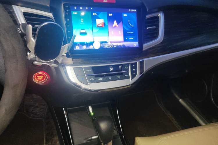 Used Honda Jade 2017 210TURBO CVT Fashion Edition 5-seater